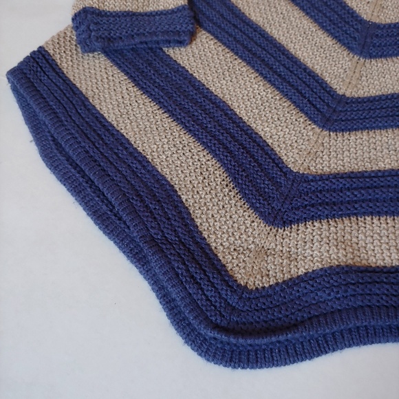 New Directions chevron stripe sweater - Picture 2 of 4